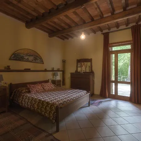 Casa Nel Bosco Il Grottone * Montaione