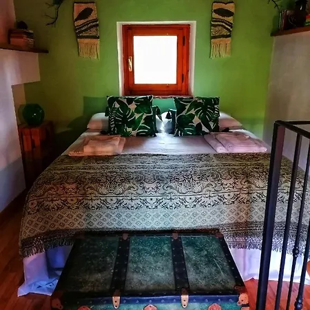Casa Nel Bosco Il Grottone Tatil Evi